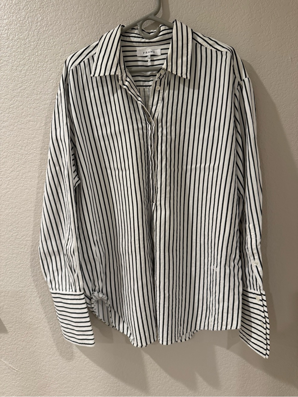 Frame Women’s Black and White Vertical Stripe Button-Up Shirt